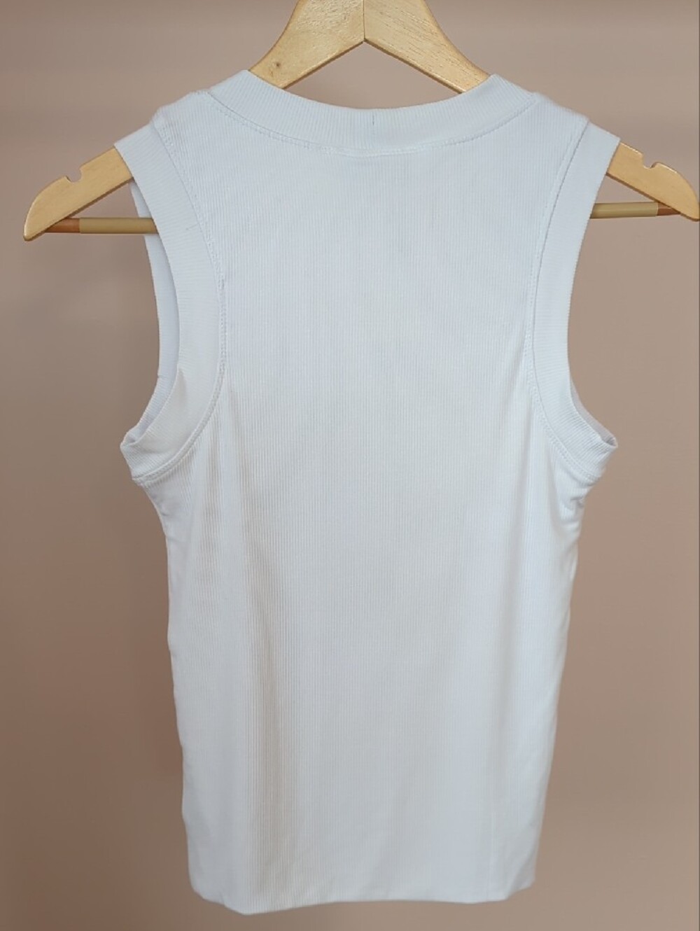 White Ribbed Tank Top - Picture 3 of 3